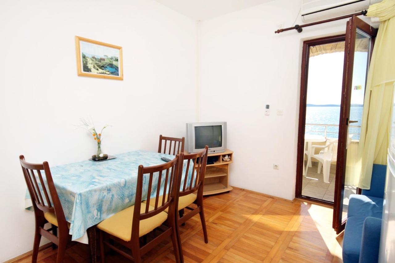 Apartments By The Sea Kozino, Zadar - 5803 ภายนอก รูปภาพ